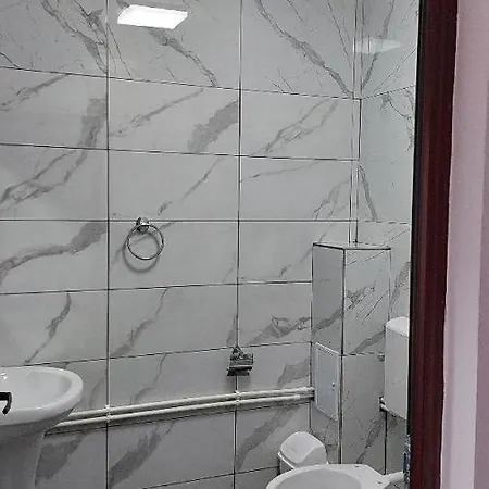 Ionela كوستِنيست