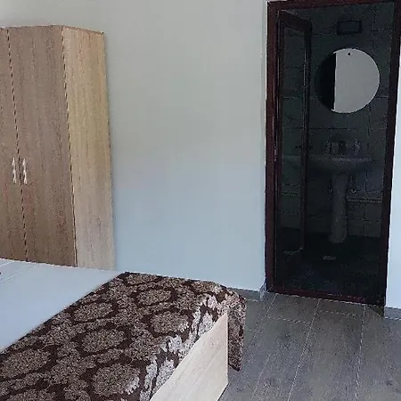Ionela Guest house 3*